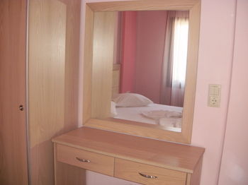 Klimis Rooms & Apartments Potos Luaran gambar